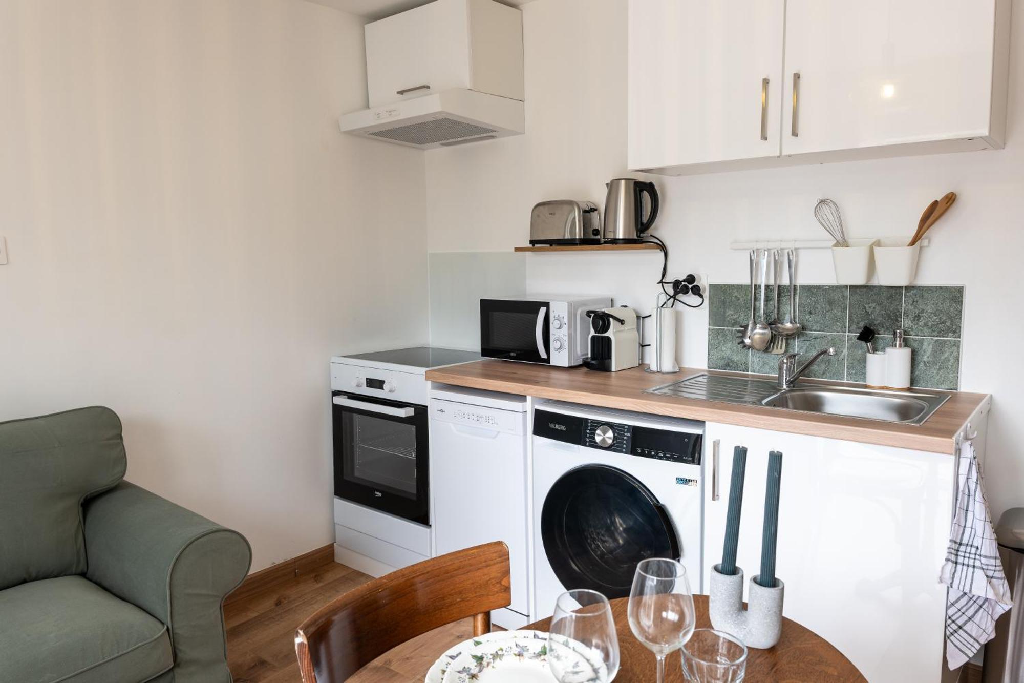 La Tiny - Sleep In La Ciotat Apartment Exterior photo